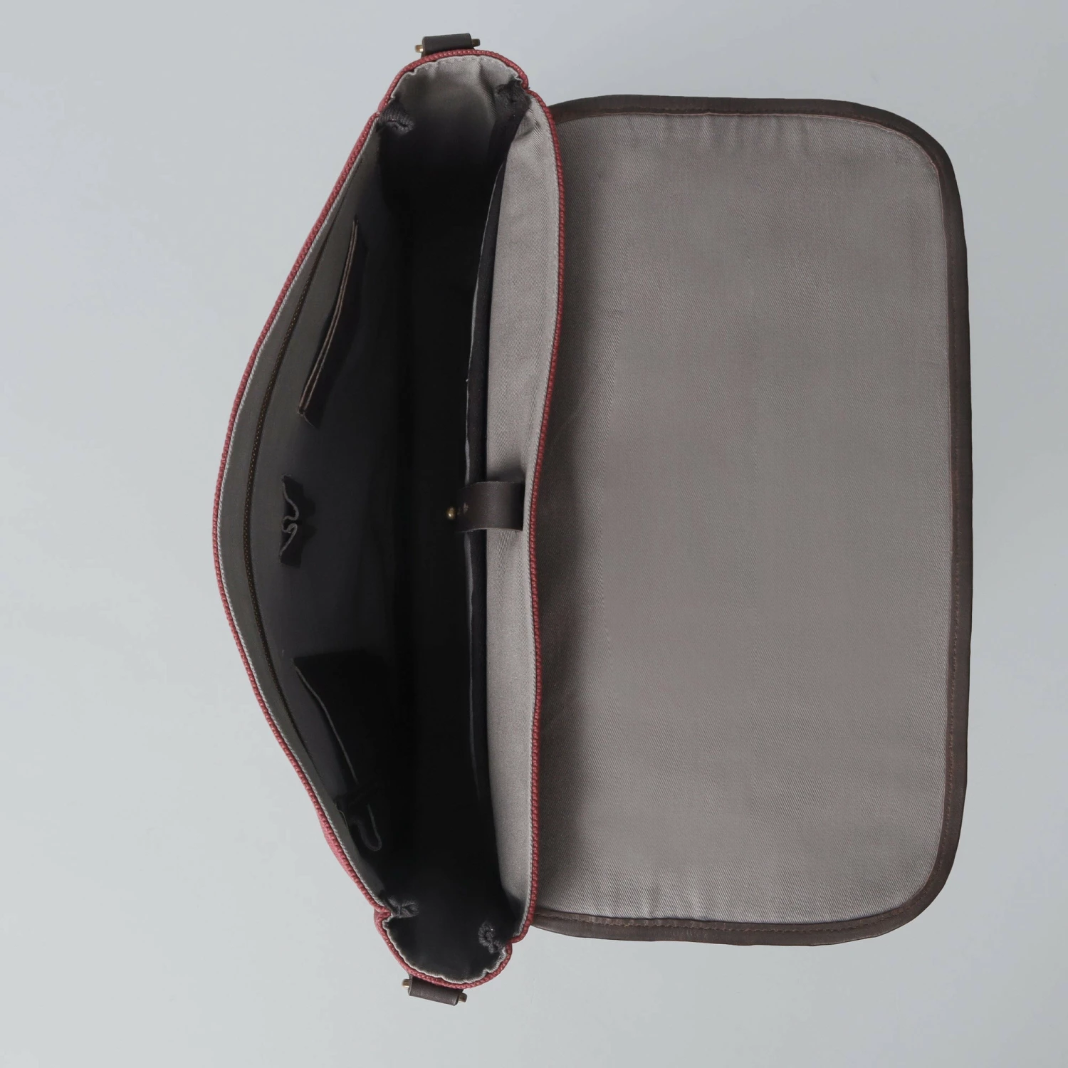 Oslo Canvas Messenger Bag 5 Oslo Canvas Messenger Bag - Image 3